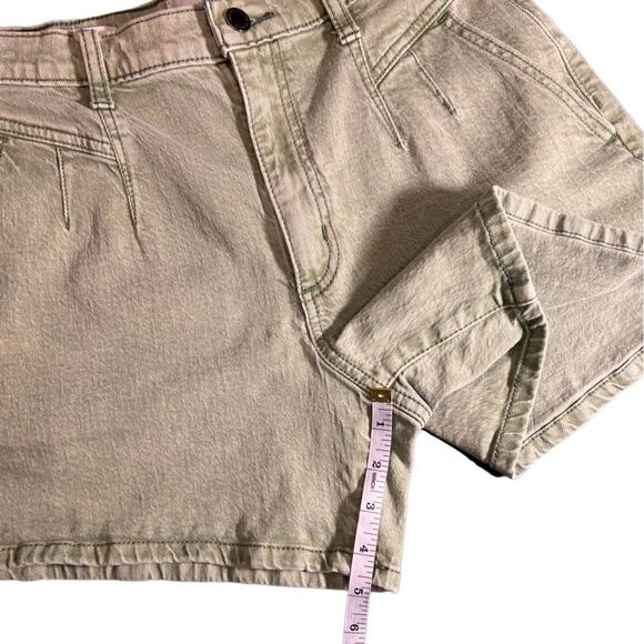 Universal Thread High-Rise A-Line Midi Jean Shorts green size 4/27 - Picture 12 of 14